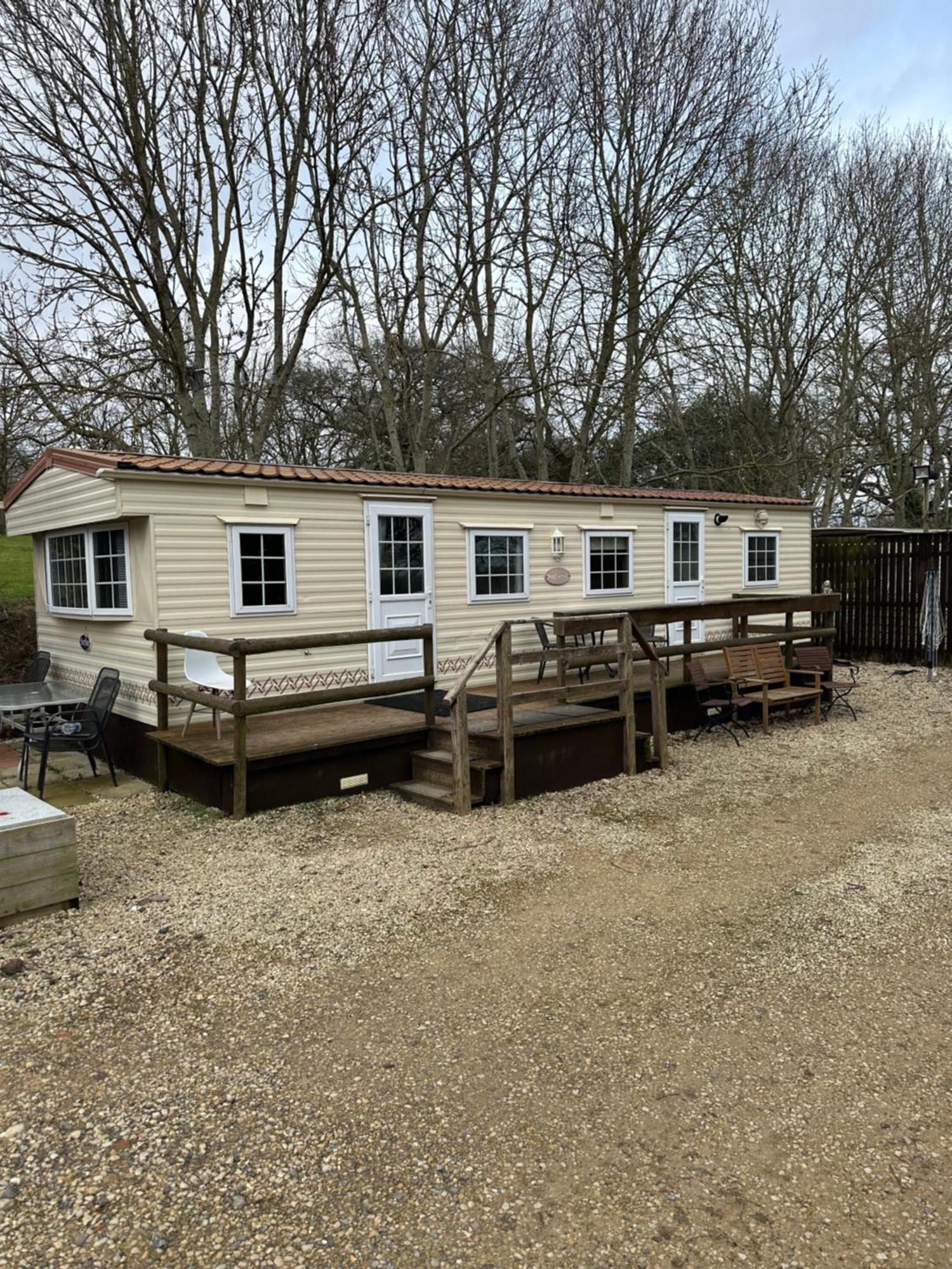 Static Mobile Home Set In Our 20 Acres Of Farmland Horspath المظهر الخارجي الصورة